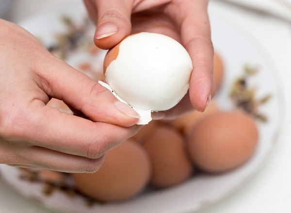 Trứng gà luộc có giảm cân không?